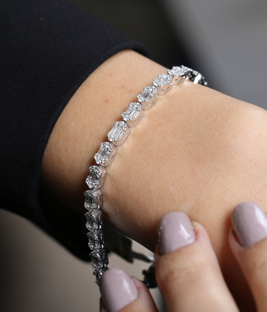 A made-to-order diamond tennis chain